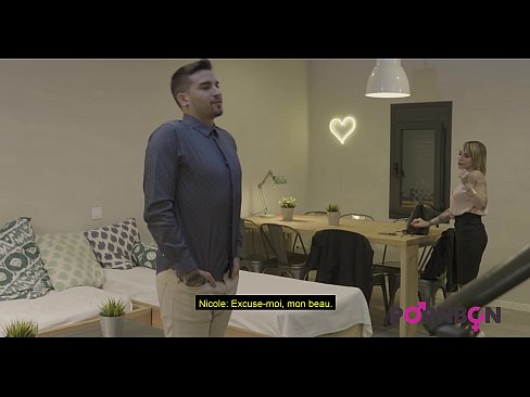 ❤️ PORNBCN 4K Titi handiak dituen emakume heldu batek analean izorratu nahi du gigolo gaztea zakar handiarekin mamada amorioa izorradura gogorra eskuko lana txakur estiloa puxa miazkatzea orgasmoa frantsesezko azpitituluak ️❌ Sluts gugan ❌❤